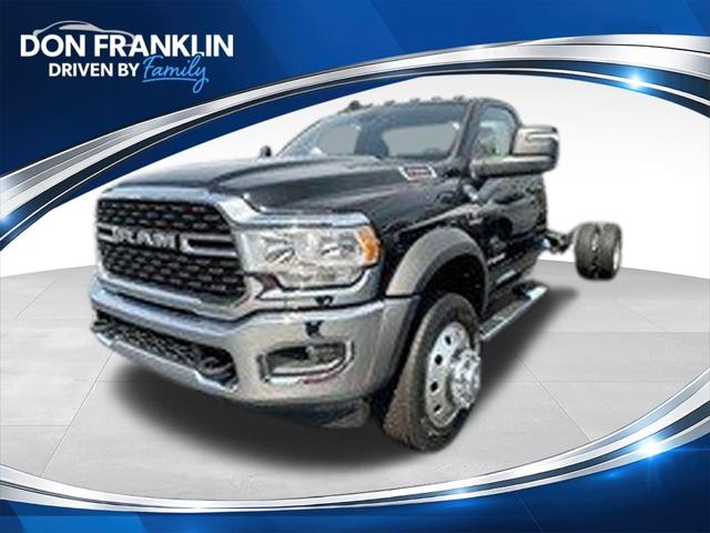 2024 RAM Ram 5500 Chassis Cab RAM 5500 SLT CHASSIS REGULAR CAB 4X4 120 CA