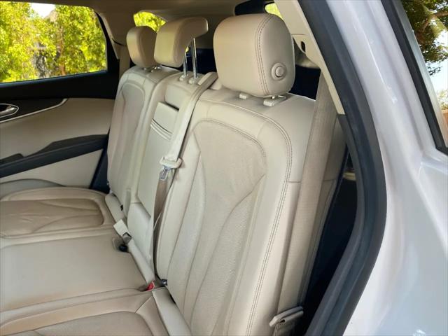 2019 Lincoln Nautilus Reserve
