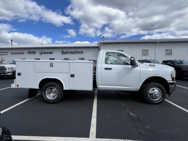 2024 RAM Ram 3500 Chassis Cab RAM 3500 TRADESMAN CHASSIS REGULAR CAB 4X4 60 CA