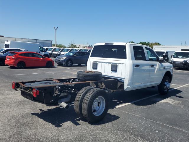 2023 RAM Ram 3500 Chassis Cab RAM 3500 TRADESMAN CREW CAB CHASSIS 4X2 60 CA