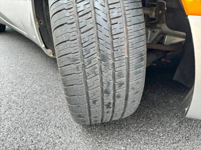 2006 Pontiac Solstice Base