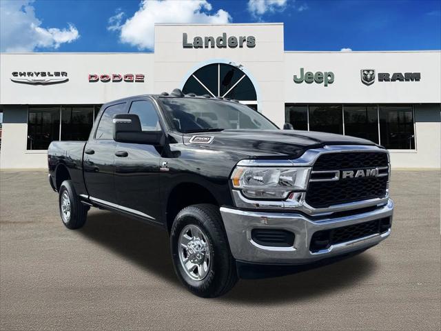 2024 RAM Ram 2500 RAM 2500 TRADESMAN CREW CAB 4X4 64 BOX