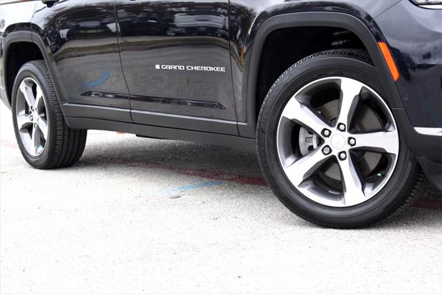 2024 Jeep Grand Cherokee GRAND CHEROKEE L LIMITED 4X2