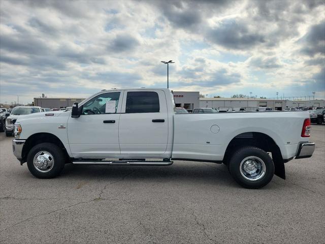 2024 RAM Ram 3500 RAM 3500 TRADESMAN CREW CAB 4X4 8 BOX