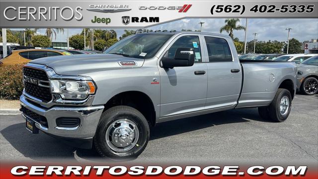 2024 RAM Ram 3500 RAM 3500 TRADESMAN CREW CAB 4X4 8 BOX