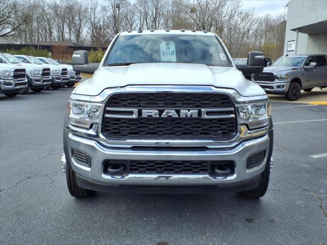 2024 RAM Ram 5500 Chassis Cab RAM 5500 TRADESMAN CHASSIS CREW CAB 4X4 60 CA