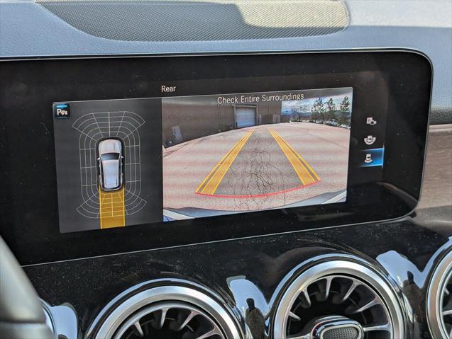 2023 Mercedes-Benz EQB 300 4MATIC