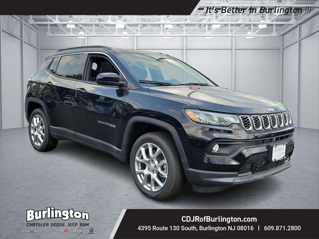 2024 Jeep Compass COMPASS LATITUDE LUX 4X4