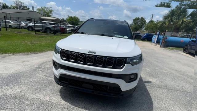 2024 Jeep Compass COMPASS LATITUDE 4X4