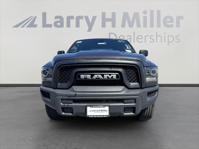2024 RAM Ram 1500 Classic RAM 1500 CLASSIC WARLOCK QUAD CAB 4X4 64 BOX