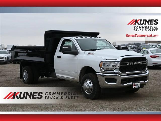 2024 RAM Ram 3500 Chassis Cab RAM 3500 TRADESMAN CHASSIS REGULAR CAB 4X4 84 CA