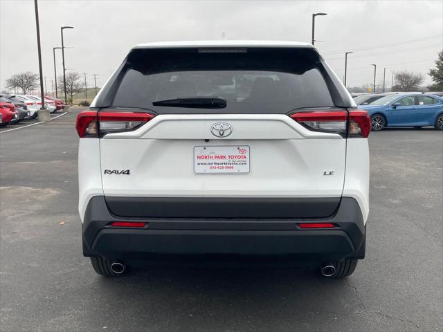 2024 Toyota RAV4 LE