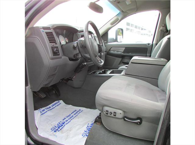 2009 Dodge Ram 2500 SXT/SLT