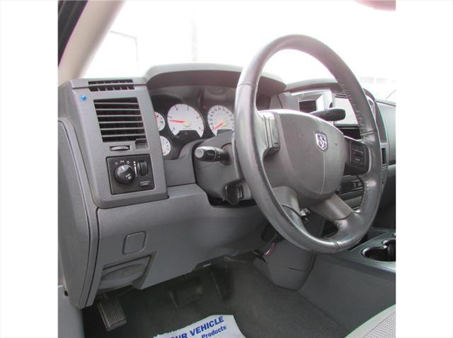 2009 Dodge Ram 2500 SXT/SLT