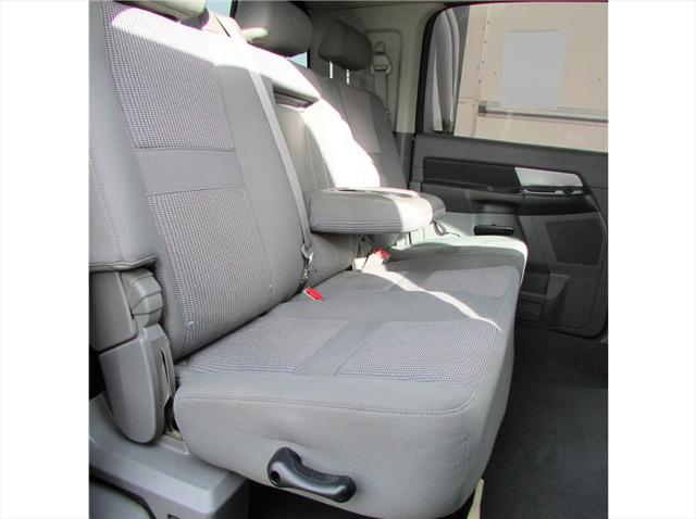 2009 Dodge Ram 2500 SXT/SLT