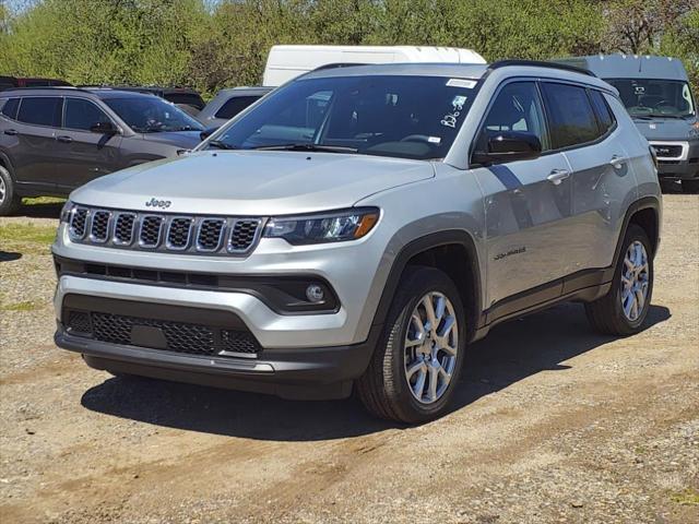 2024 Jeep Compass COMPASS LATITUDE LUX 4X4 2024 Jeep Compass COMPASS LATITUDE LUX 4X4