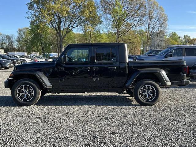 2024 Jeep Gladiator GLADIATOR SPORT S 4X4