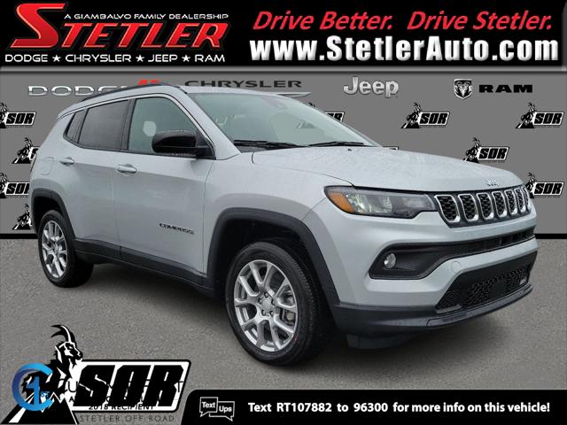 2024 Jeep Compass COMPASS LATITUDE LUX 4X4