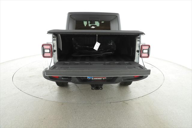 2024 Jeep Gladiator GLADIATOR SPORT S 4X4