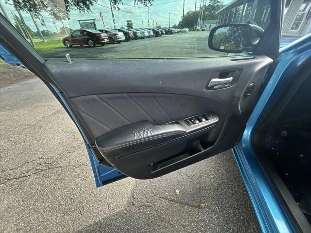 2019 Dodge Charger SXT RWD