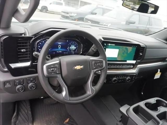 2024 Chevrolet Silverado 1500 4WD Crew Cab Short Bed LT