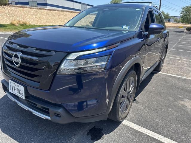 2023 Nissan Pathfinder SL FWD
