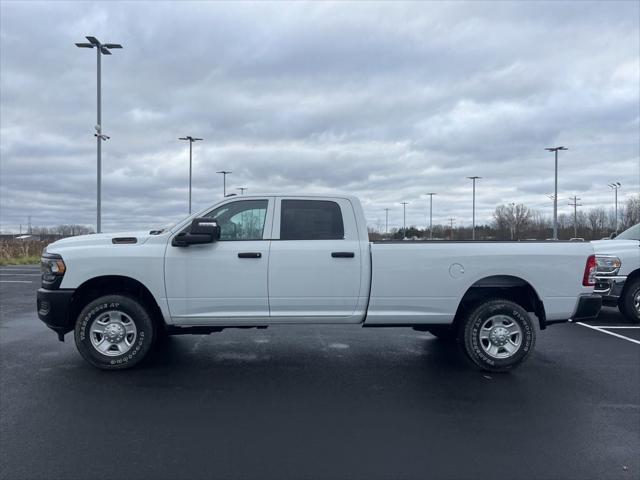 2024 RAM Ram 2500 RAM 2500 TRADESMAN CREW CAB 4X4 8 BOX