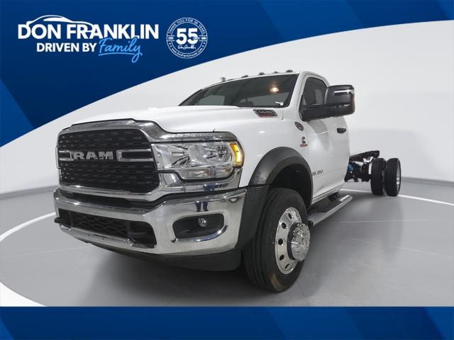 2024 RAM Ram 5500 Chassis Cab RAM 5500 SLT CHASSIS REGULAR CAB 4X4 120 CA 2024 RAM Ram 5500 Chassis Cab RAM 5500 SLT CHASSIS REGULAR CAB 4X4 120 CA