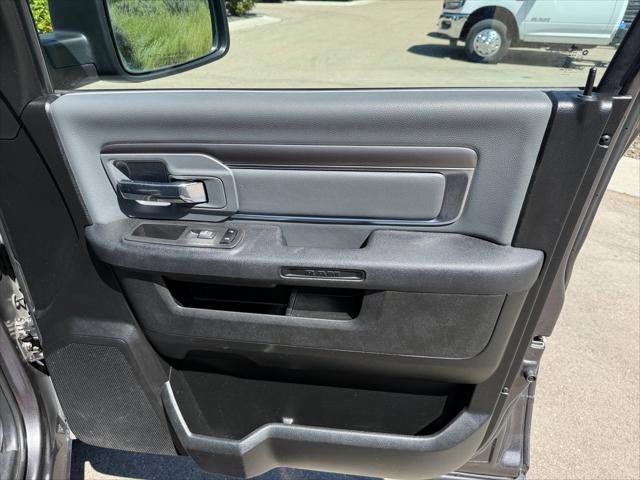 2021 Ram 1500 SLT Crew Cab 4x4 5'7" Box