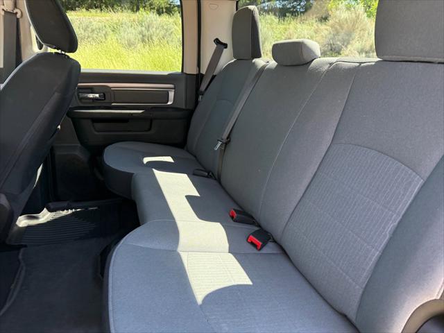 2021 Ram 1500 SLT Crew Cab 4x4 5'7" Box