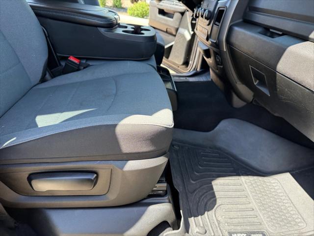 2021 Ram 1500 SLT Crew Cab 4x4 5'7" Box