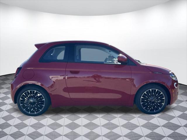 2024 Fiat FIAT 500e 500e INSPI(RED)