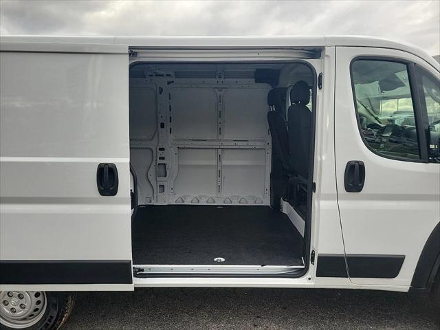 2024 RAM Ram ProMaster RAM PROMASTER 2500 TRADESMAN CARGO VAN LOW ROOF 136 WB