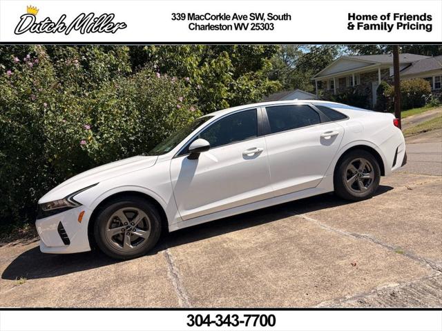 2022 Kia K5 LXS 2022 Kia K5 LXS