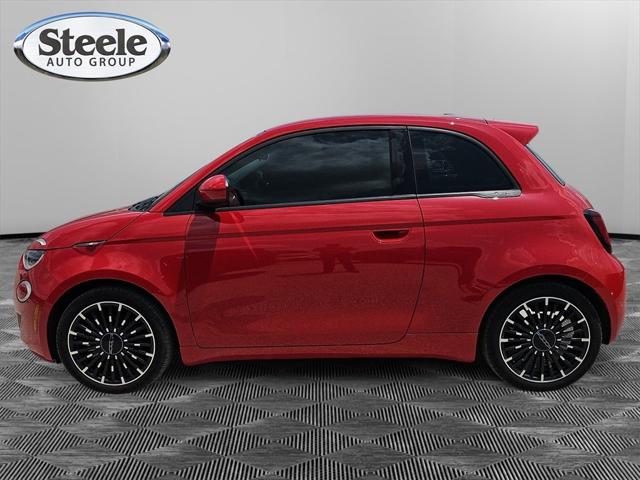2024 Fiat FIAT 500e 500e INSPI(RED)