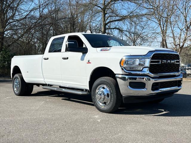 2024 RAM Ram 3500 RAM 3500 TRADESMAN CREW CAB 4X4 8 BOX
