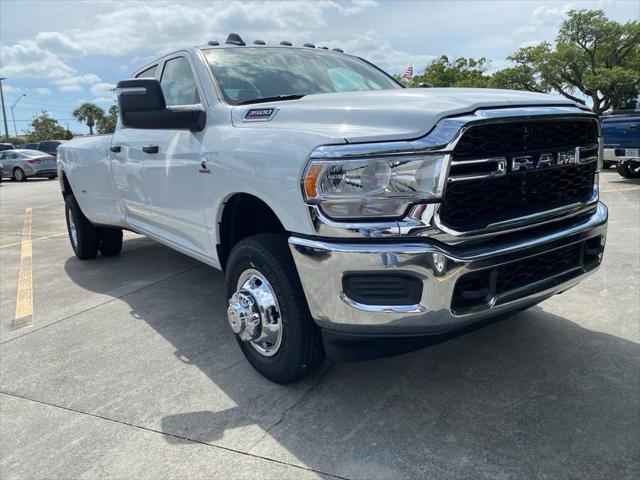 2024 RAM Ram 3500 RAM 3500 TRADESMAN CREW CAB 4X4 8 BOX