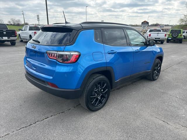 2024 Jeep Compass COMPASS LATITUDE 4X4