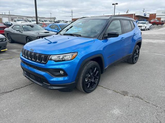 2024 Jeep Compass COMPASS LATITUDE 4X4