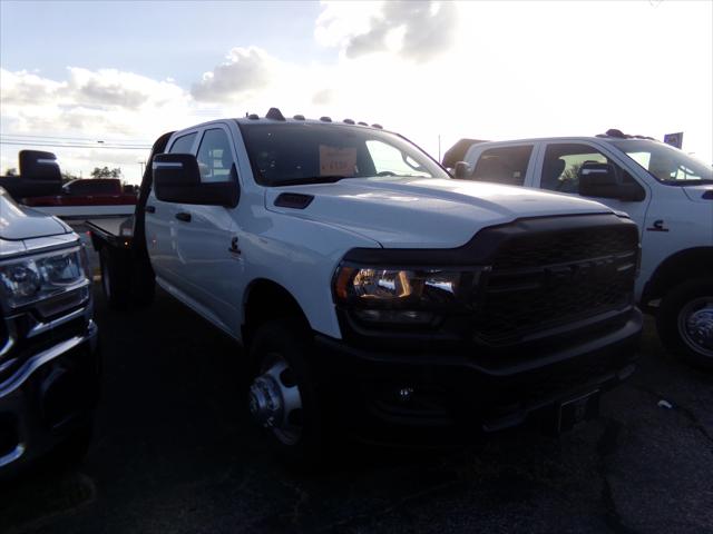 2024 RAM Ram 3500 Chassis Cab RAM 3500 TRADESMAN CREW CAB CHASSIS 4X4 60 CA