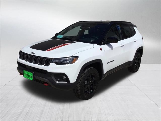 2024 Jeep Compass COMPASS TRAILHAWK 4X4
