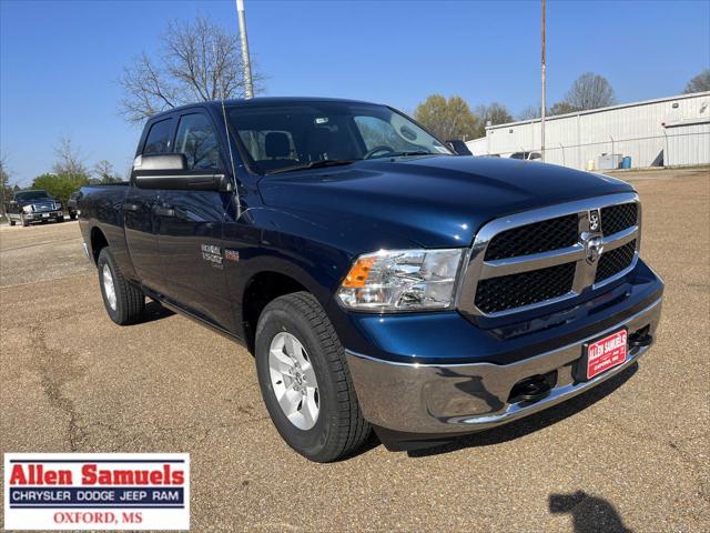 2024 RAM Ram 1500 Classic RAM 1500 CLASSIC TRADESMAN QUAD CAB 4X4 64 BOX