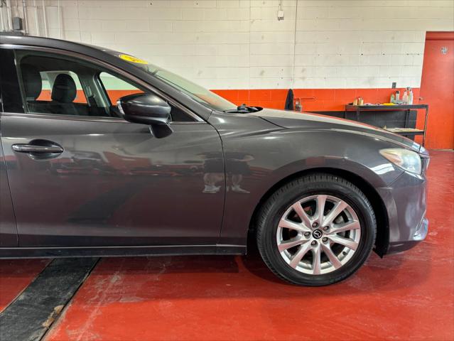 2015 Mazda Mazda6 i Sport