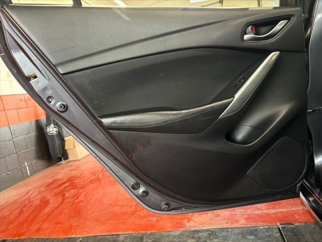 2015 Mazda Mazda6 i Sport