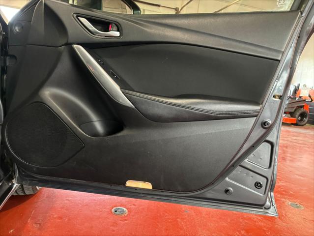 2015 Mazda Mazda6 i Sport