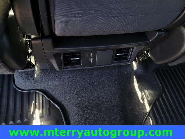 2024 Chevrolet Silverado 1500 4WD Crew Cab Short Bed Custom