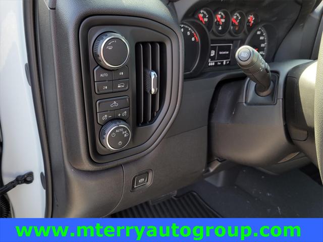 2024 Chevrolet Silverado 1500 4WD Crew Cab Short Bed Custom