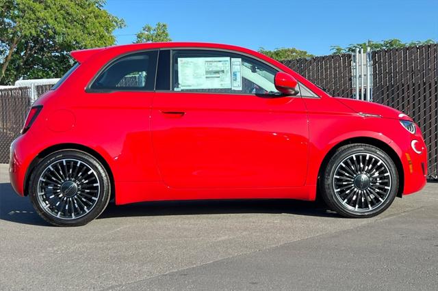 2024 Fiat FIAT 500e 500e INSPI(RED)