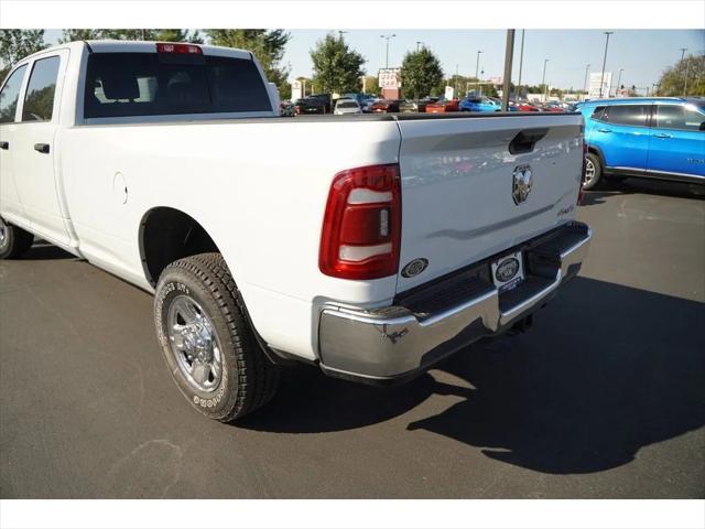 2024 RAM Ram 3500 RAM 3500 TRADESMAN CREW CAB 4X4 8 BOX