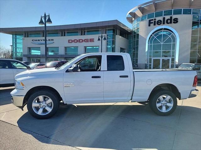 2024 RAM Ram 1500 Classic RAM 1500 CLASSIC TRADESMAN QUAD CAB 4X4 64 BOX